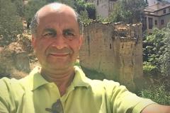 Large selfie with Alhambra in the background